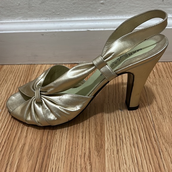 Vintage MARC JACOBS gold heels. Size 39.5 - Picture 2 of 10